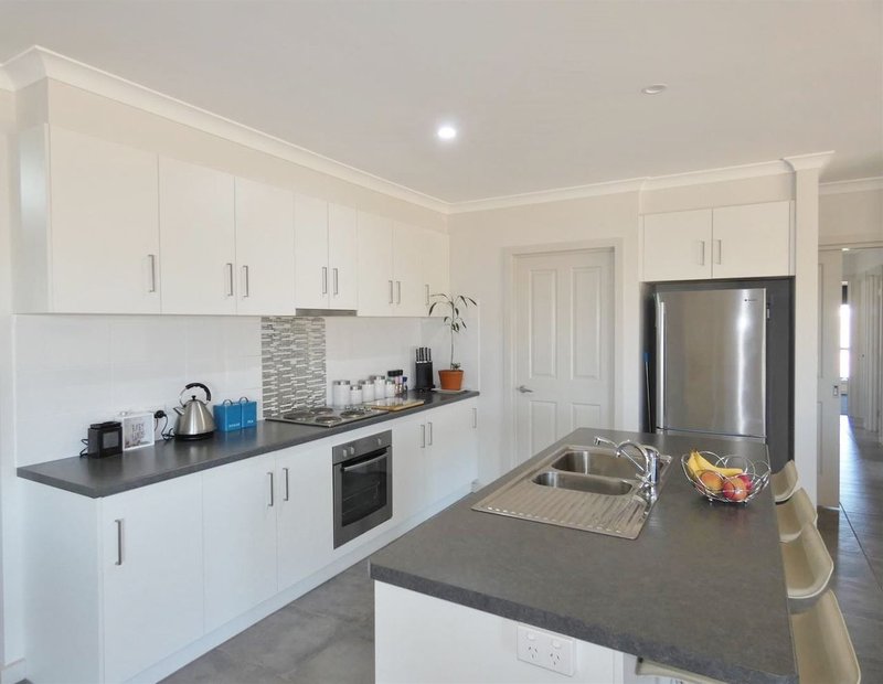 Photo - 214 Old Hamilton Road, Horsham VIC 3400 - Image 7