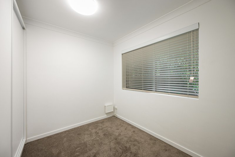 Photo - 2/14 Onslow Street, Ascot QLD 4007 - Image 7