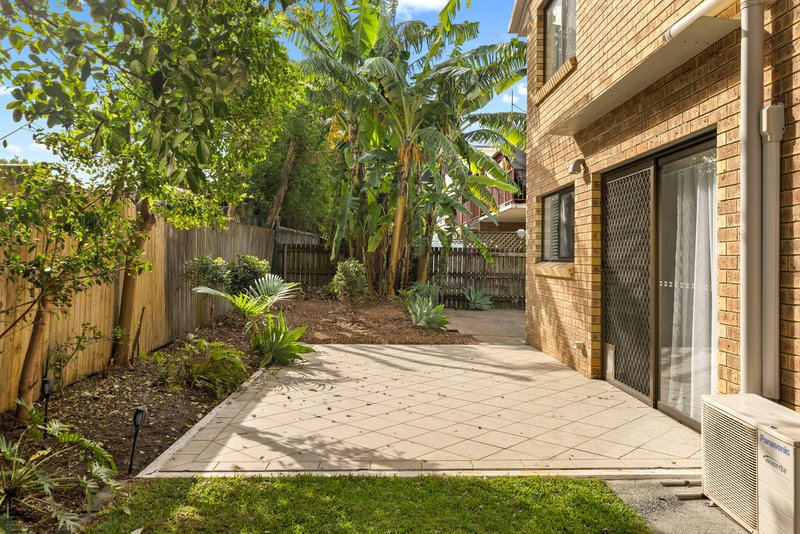 Photo - 2/14 Onslow Street, Ascot QLD 4007 - Image 8