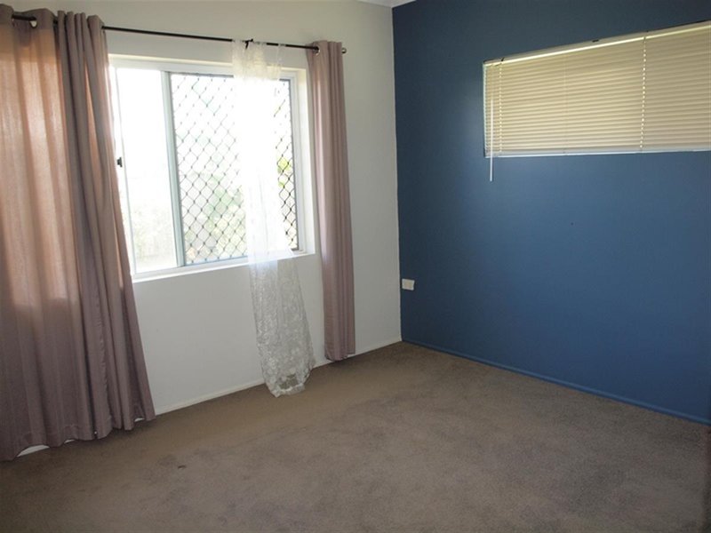 Photo - 2/14 Oyster Court, Trinity Beach QLD 4879 - Image 9