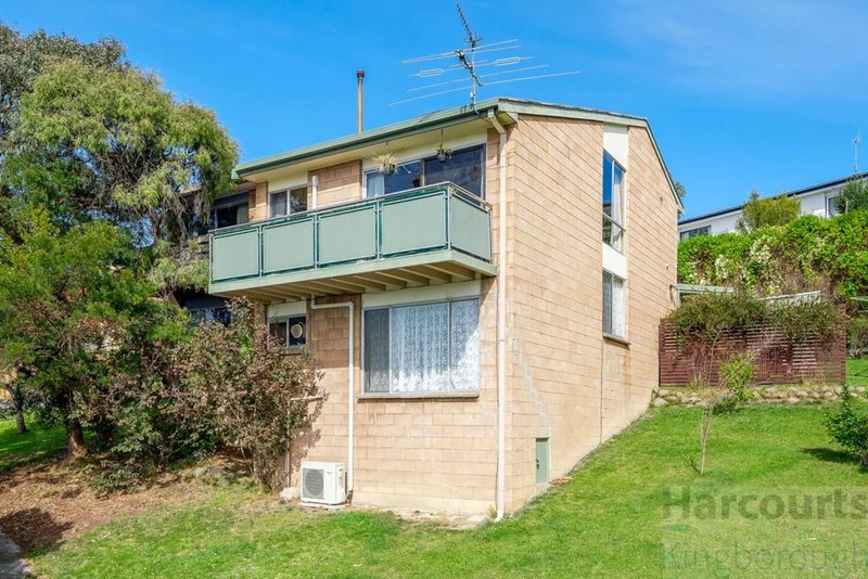 2/14 Pearl Place, Blackmans Bay TAS 7052