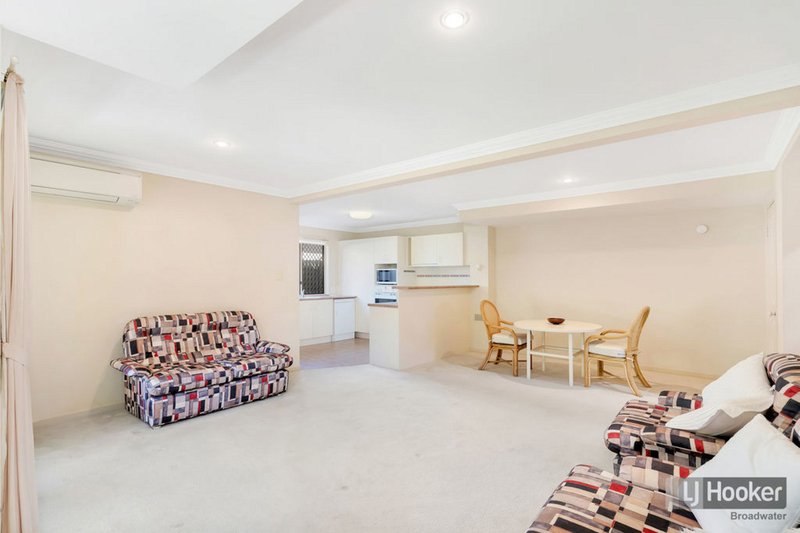 Photo - 2/14 Phillip Street, Labrador QLD 4215 - Image 4