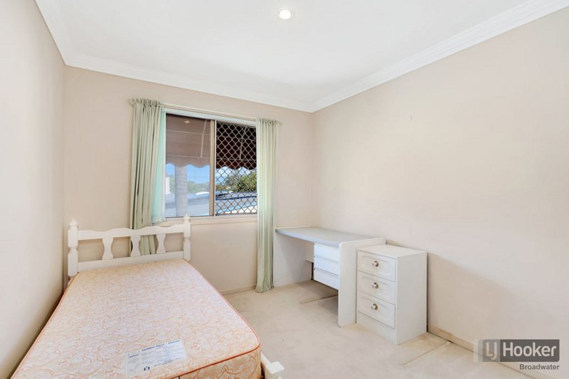 Photo - 2/14 Phillip Street, Labrador QLD 4215 - Image 9