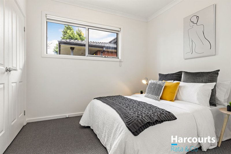 Photo - 2/14 Pine Street, Thomastown VIC 3074 - Image 6