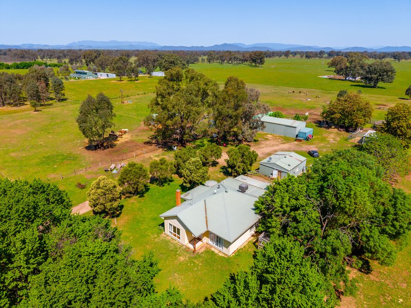 214 Reillys Lane, Oxley VIC 3678