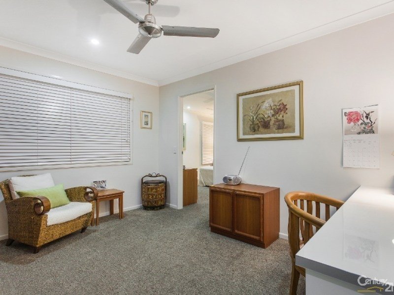 Photo - 2/14 Richards Street, Maroochydore QLD 4558 - Image 11