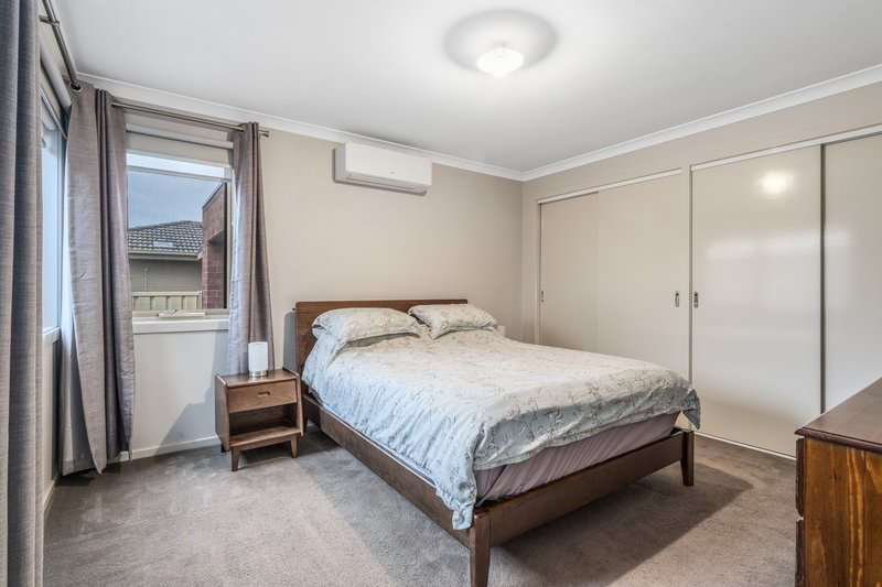 Photo - 2/14 Rimbool Road, Grovedale VIC 3216 - Image 6