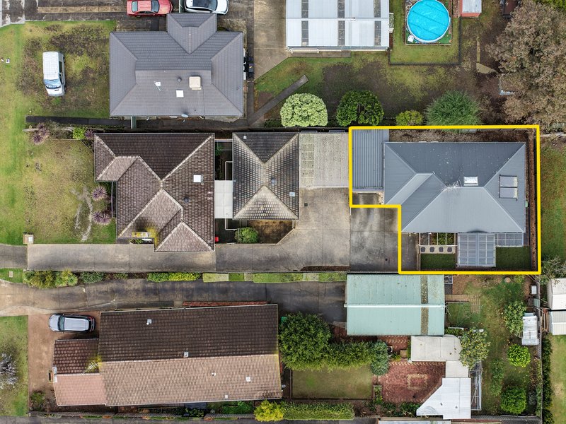 Photo - 2/14 Rimbool Road, Grovedale VIC 3216 - Image 12
