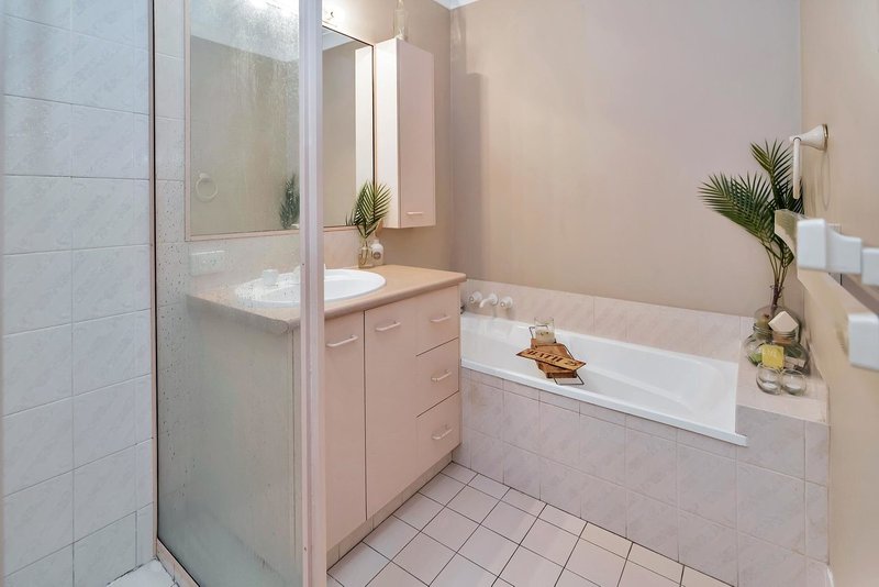 Photo - 21/4 Sherwood Close, Mudgeeraba QLD 4213 - Image 8