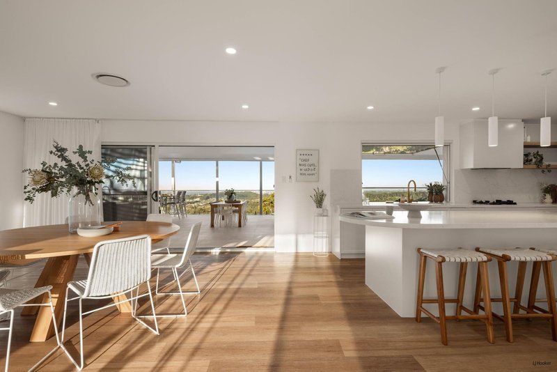 Photo - 214 Simpsons Road, Currumbin Waters QLD 4223 - Image 3