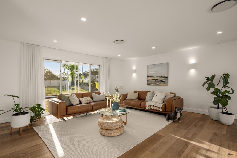 Photo - 214 Simpsons Road, Currumbin Waters QLD 4223 - Image 6