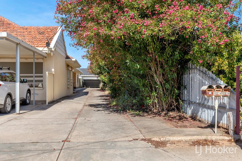 Photo - 2/14 Somerset Avenue, Clearview SA 5085 - Image 3