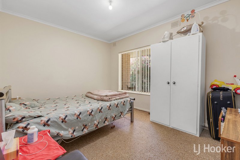 Photo - 2/14 Somerset Avenue, Clearview SA 5085 - Image 9