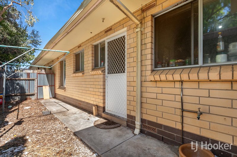 Photo - 2/14 Somerset Avenue, Clearview SA 5085 - Image 11