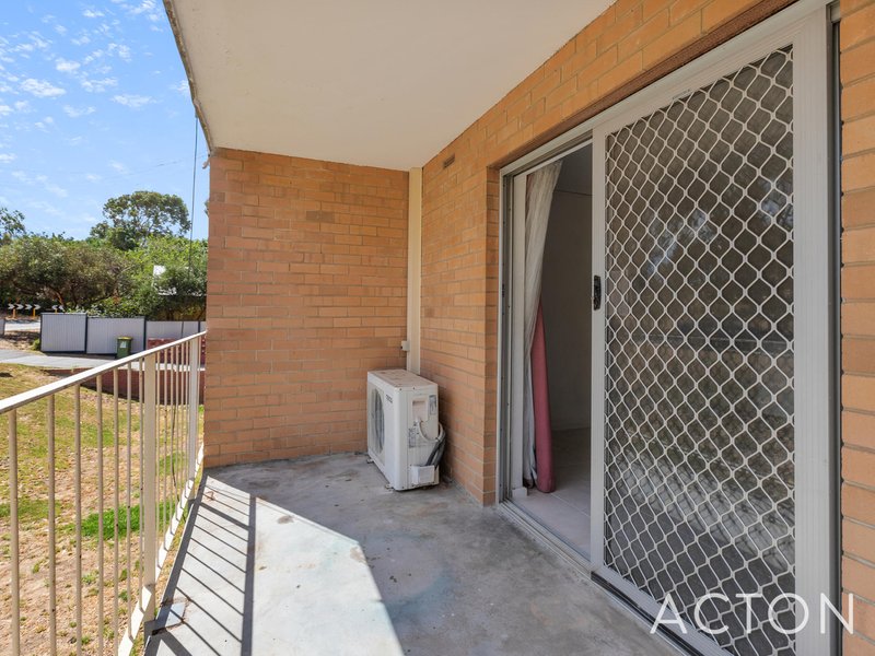 Photo - 21/4 Southend Road, Hamilton Hill WA 6163 - Image 6