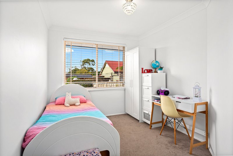 Photo - 2/14 Stuart Street, Helensburgh NSW 2508 - Image 6