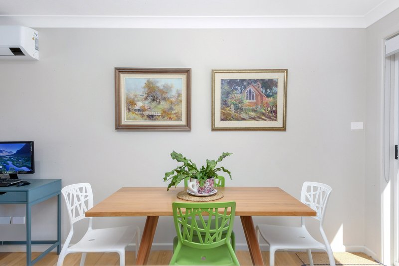 Photo - 2/14 Westmoreland Road, Minto NSW 2566 - Image 5