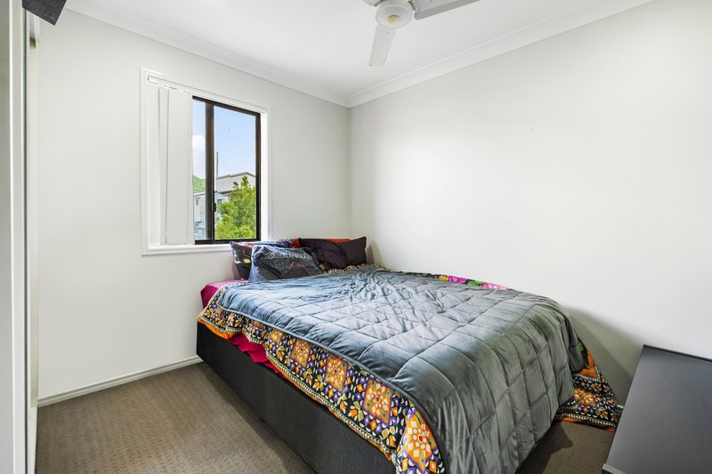 Photo - 21/40 Ellis Street, Lawnton QLD 4501 - Image 13