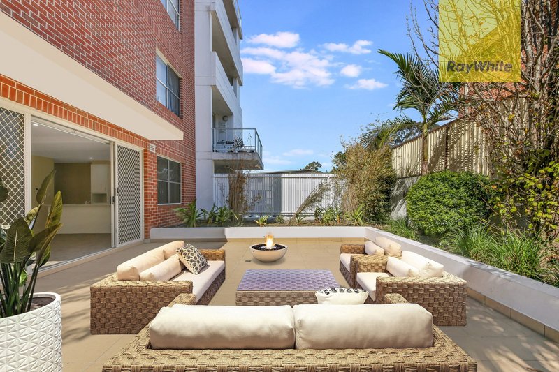 Photo - 2/140 Good Street, Harris Park NSW 2150 - Image