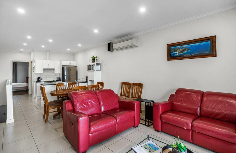 Photo - 2/141 Hindmarsh Road, Victor Harbor SA 5211 - Image 4