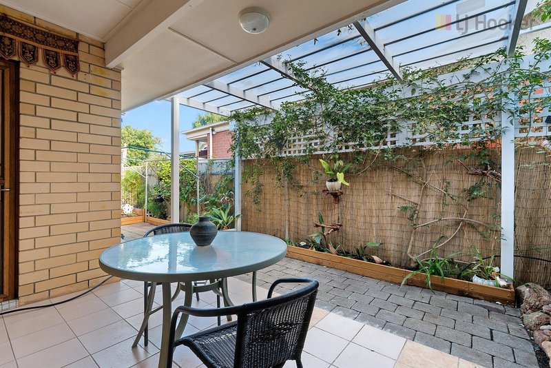 Photo - 2/142 Augusta Street, Glenelg East SA 5045 - Image 11