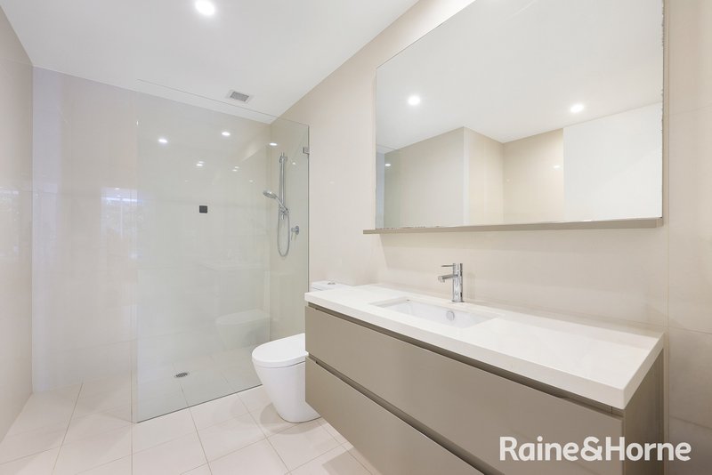 Photo - 214/2 Palm Avenue, Breakfast Point NSW 2137 - Image 8