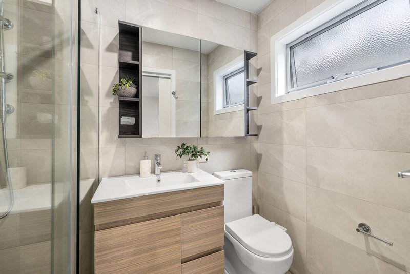 Photo - 2/1424 Centre Road, Clayton South VIC 3169 - Image 10