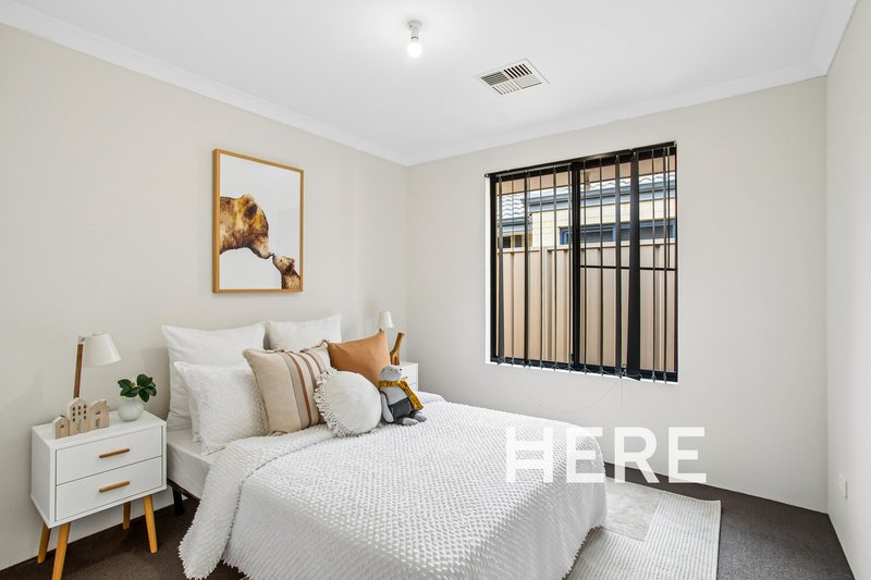 Photo - 2/143 Pannage Way, Brabham WA 6055 - Image 4