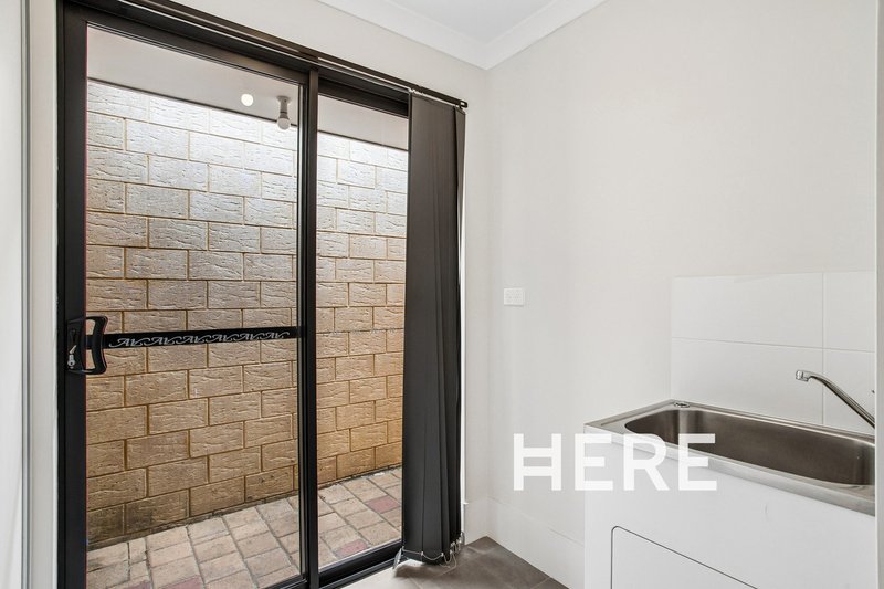 Photo - 2/143 Pannage Way, Brabham WA 6055 - Image 9