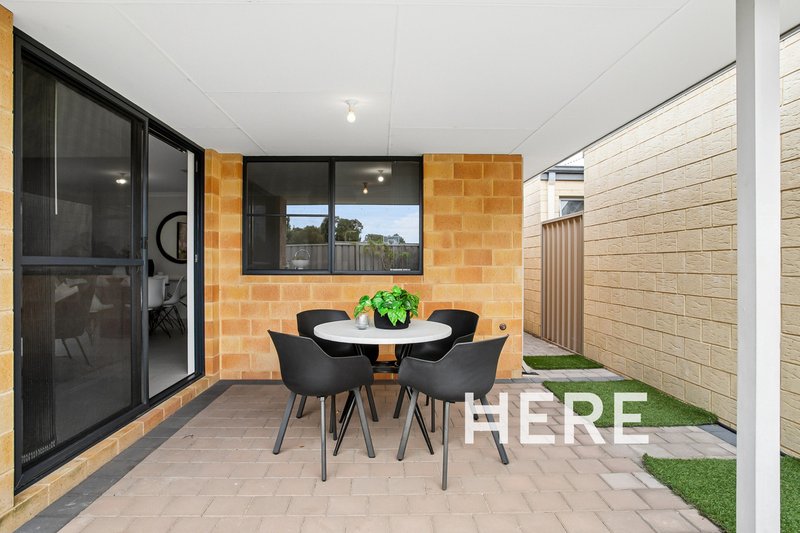 Photo - 2/143 Pannage Way, Brabham WA 6055 - Image 18