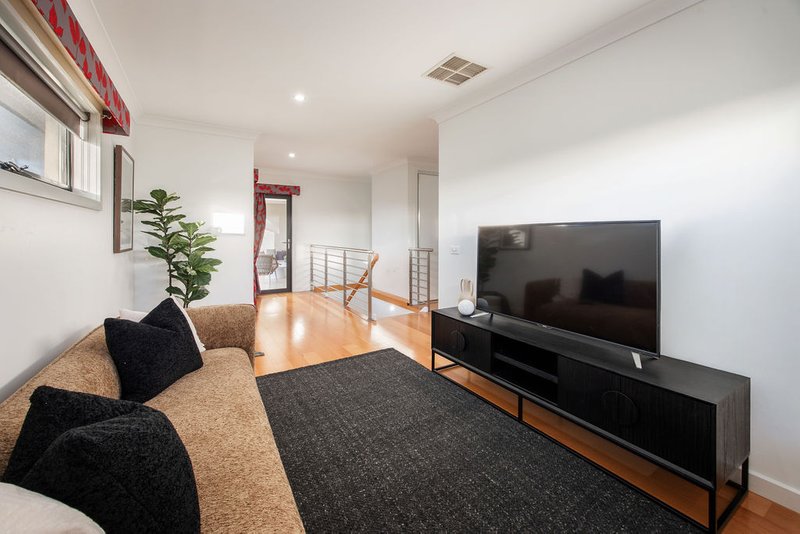 Photo - 2/147 Lawrence Street, Wodonga VIC 3690 - Image 15