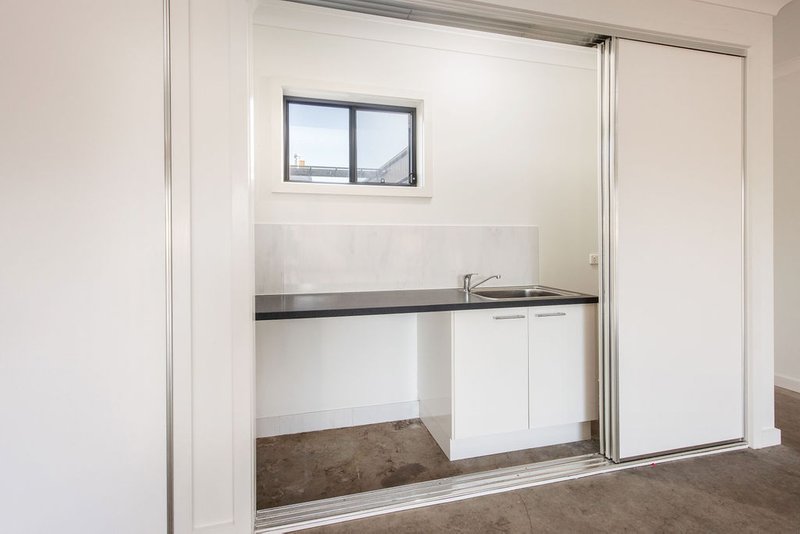 Photo - 2/147 Lawrence Street, Wodonga VIC 3690 - Image 20