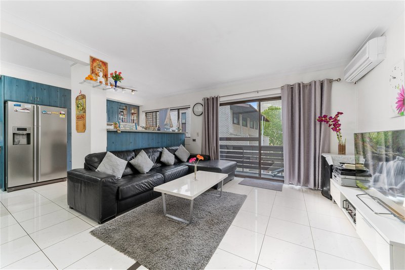 Photo - 21/479 Chapel Road, Bankstown NSW 2200 - Image 2