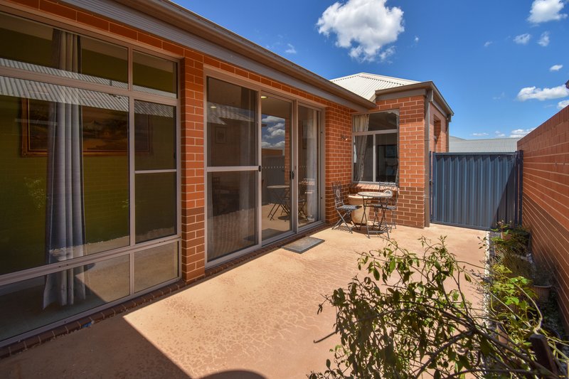 Photo - 21/48 Rosemont Avenue, Kelso NSW 2795 - Image 9