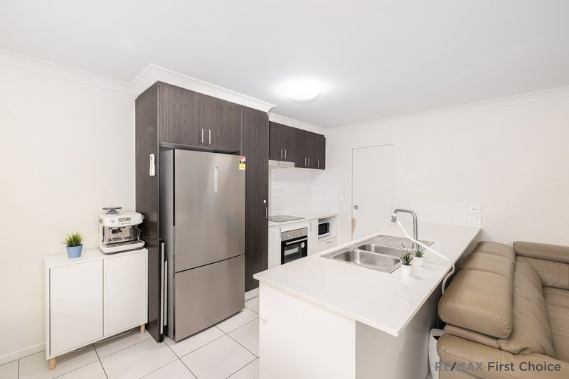 Photo - 214/85 Nottingham Road, Calamvale QLD 4116 - Image 2