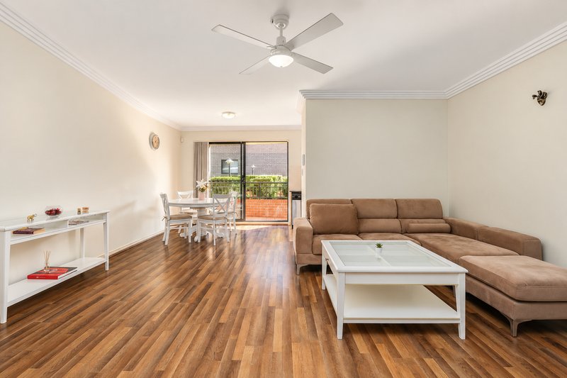 Photo - 21/49 Dobson Crescent, Baulkham Hills NSW 2153 - Image 3