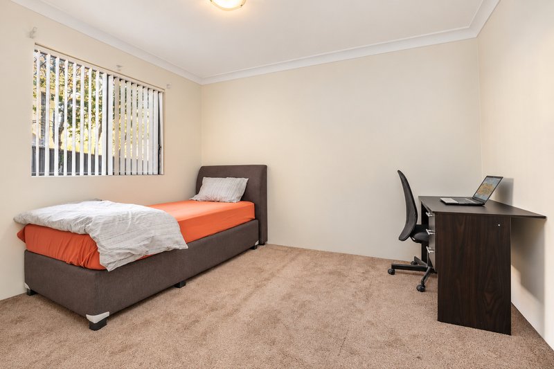 Photo - 21/49 Dobson Crescent, Baulkham Hills NSW 2153 - Image 9