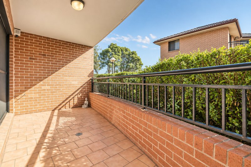 Photo - 21/49 Dobson Crescent, Baulkham Hills NSW 2153 - Image 12