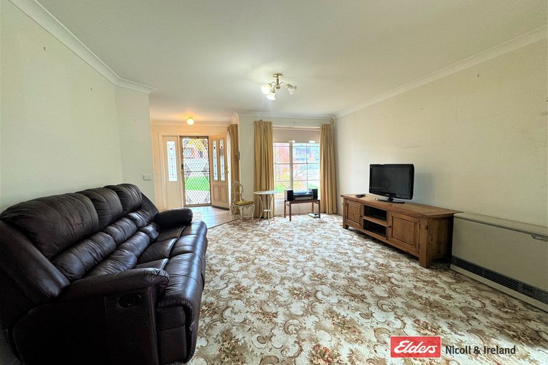 Photo - 2/149 Rocket Street, Bathurst NSW 2795 - Image 5