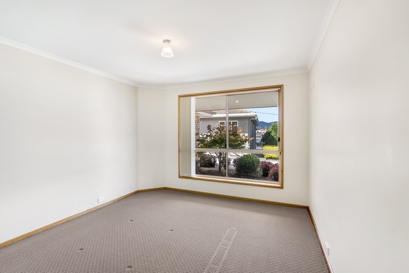 Photo - 2/14B Bilton Street, Claremont TAS 7011 - Image 10