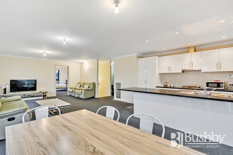 Photo - 2/15-17 Conway Street, Mowbray TAS 7248 - Image 7