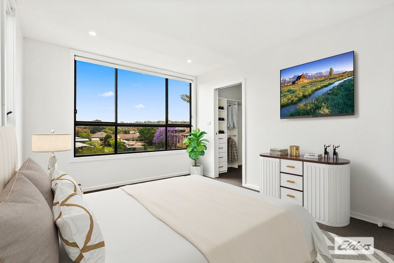 Photo - 2/15-17 Figtree Crescent, Figtree NSW 2525 - Image 2