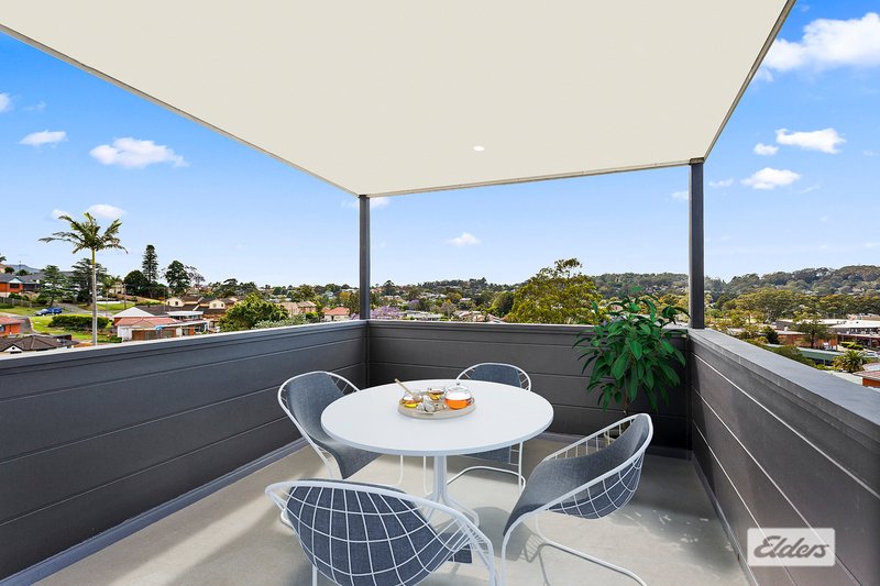 Photo - 2/15-17 Figtree Crescent, Figtree NSW 2525 - Image 3