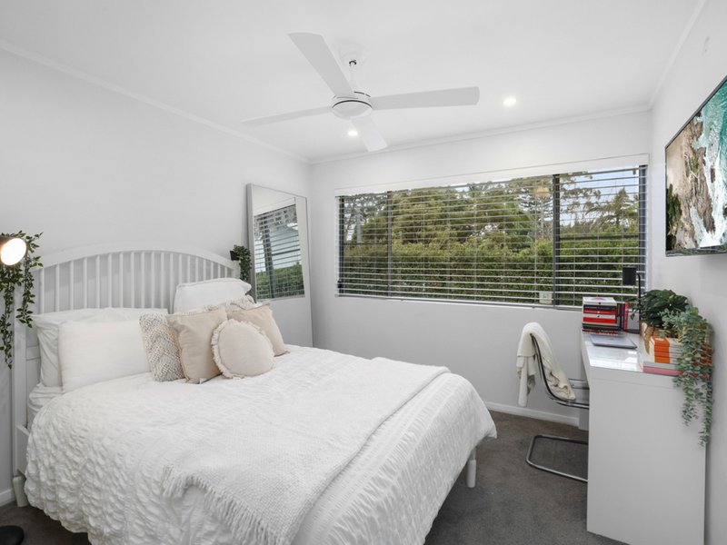 Photo - 2/15-17 Kalinya Street, Newport NSW 2106 - Image 6