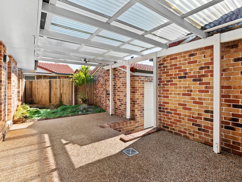 Photo - 2/15-19 Burnett Street, Wellington Point QLD 4160 - Image 14