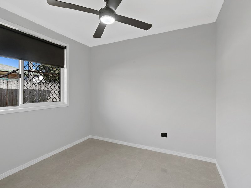 Photo - 2/15-19 Burnett Street, Wellington Point QLD 4160 - Image 19