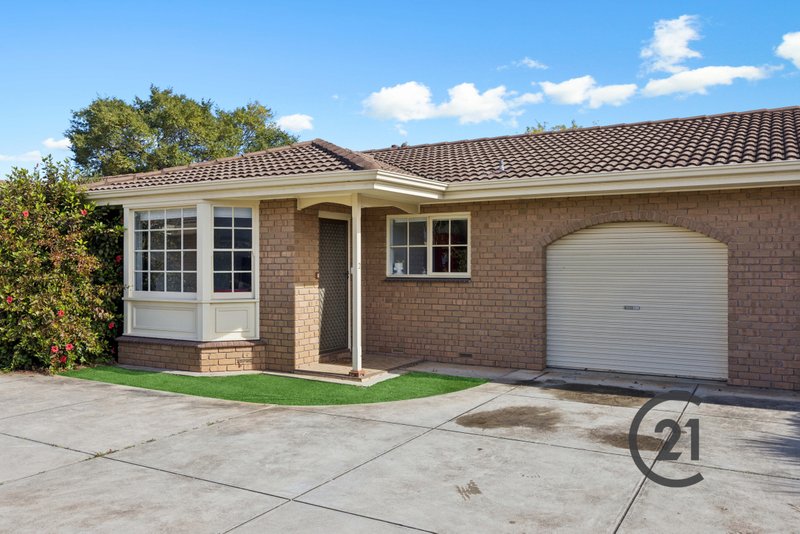 Photo - 2/15 Albert Street, Glenelg SA 5045 - Image 1