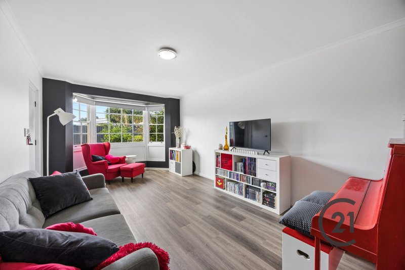 Photo - 2/15 Albert Street, Glenelg SA 5045 - Image 3