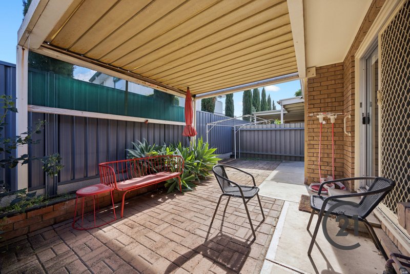 Photo - 2/15 Albert Street, Glenelg SA 5045 - Image 9