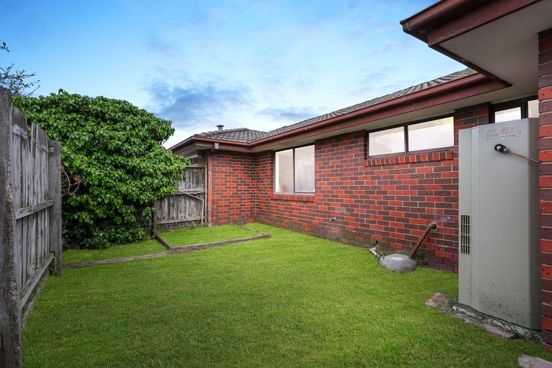 Photo - 2/15 Allan Street, Noble Park VIC 3174 - Image 10